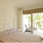 Villa Saturn